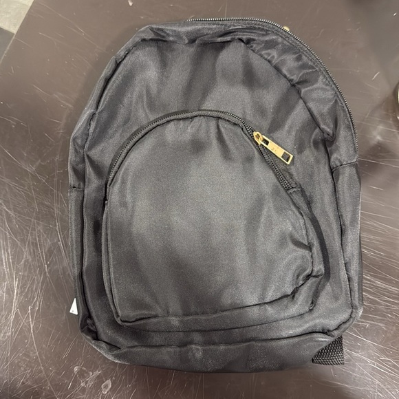 Mini backpack bundle - Picture 2 of 3
